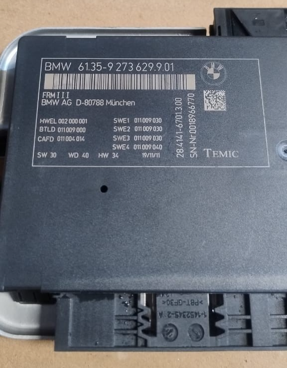 BMW 5 SERIES F10 F11 FRM FOOTWELL LIGHT CONTROL MODULE UNIT - 9273629