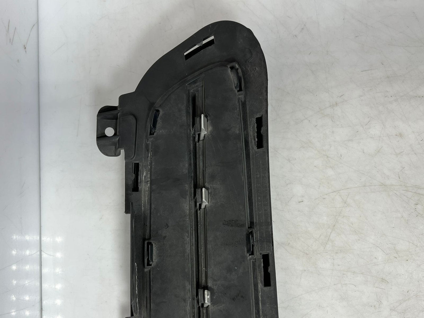 2009-2016 BMW Z4 E89 FRONT RIGHT SIDE Bumper Grille Trim Cover Panel 7203800 OEM