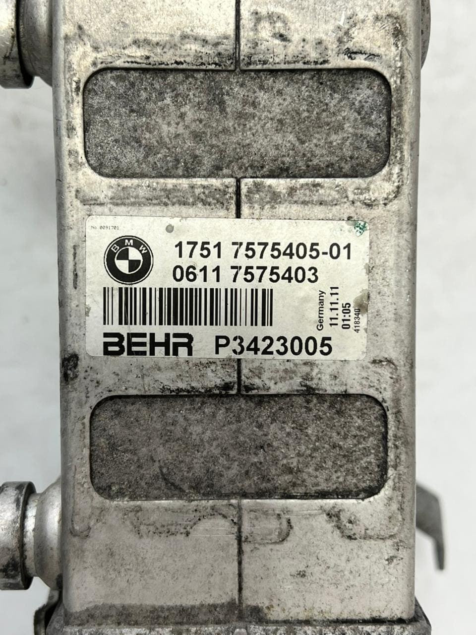 2010-16 BMW 550i 5' 6' X5 F15 X6 N63B44B LEFT Turbocharger Intercooler 7575405