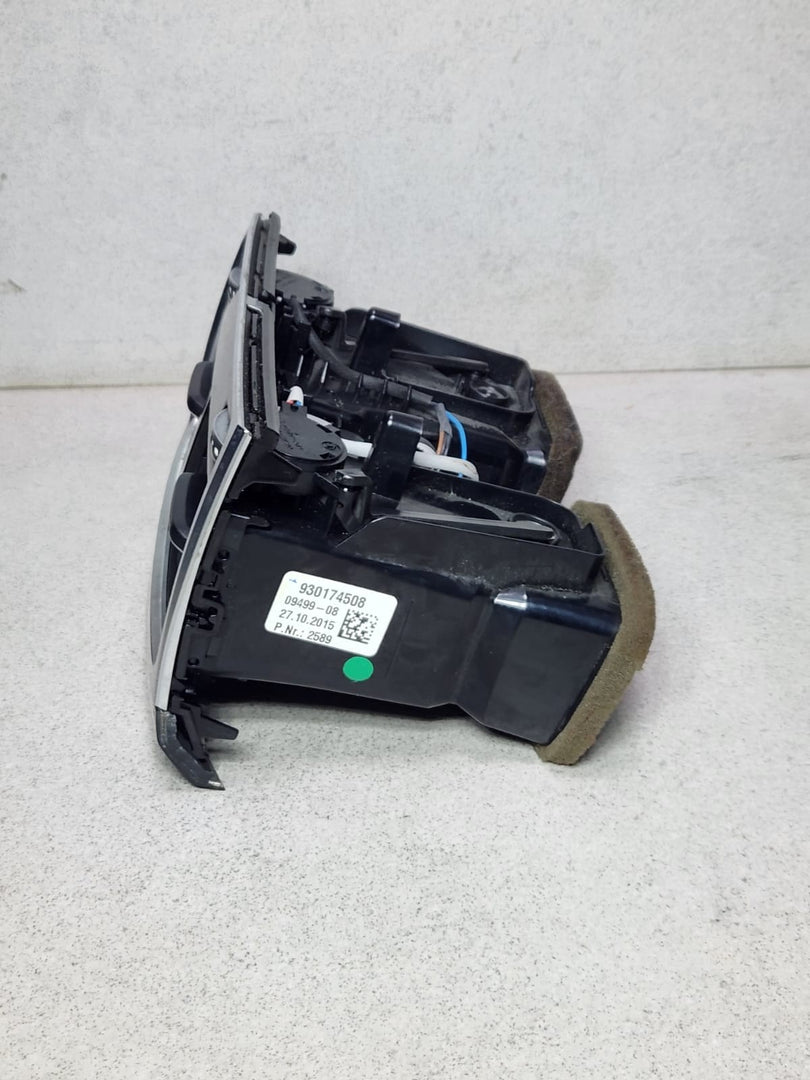 2016-2020 BMW 740i Rear Center Console Air Vent Trim Panel 930174508 740 750 G11