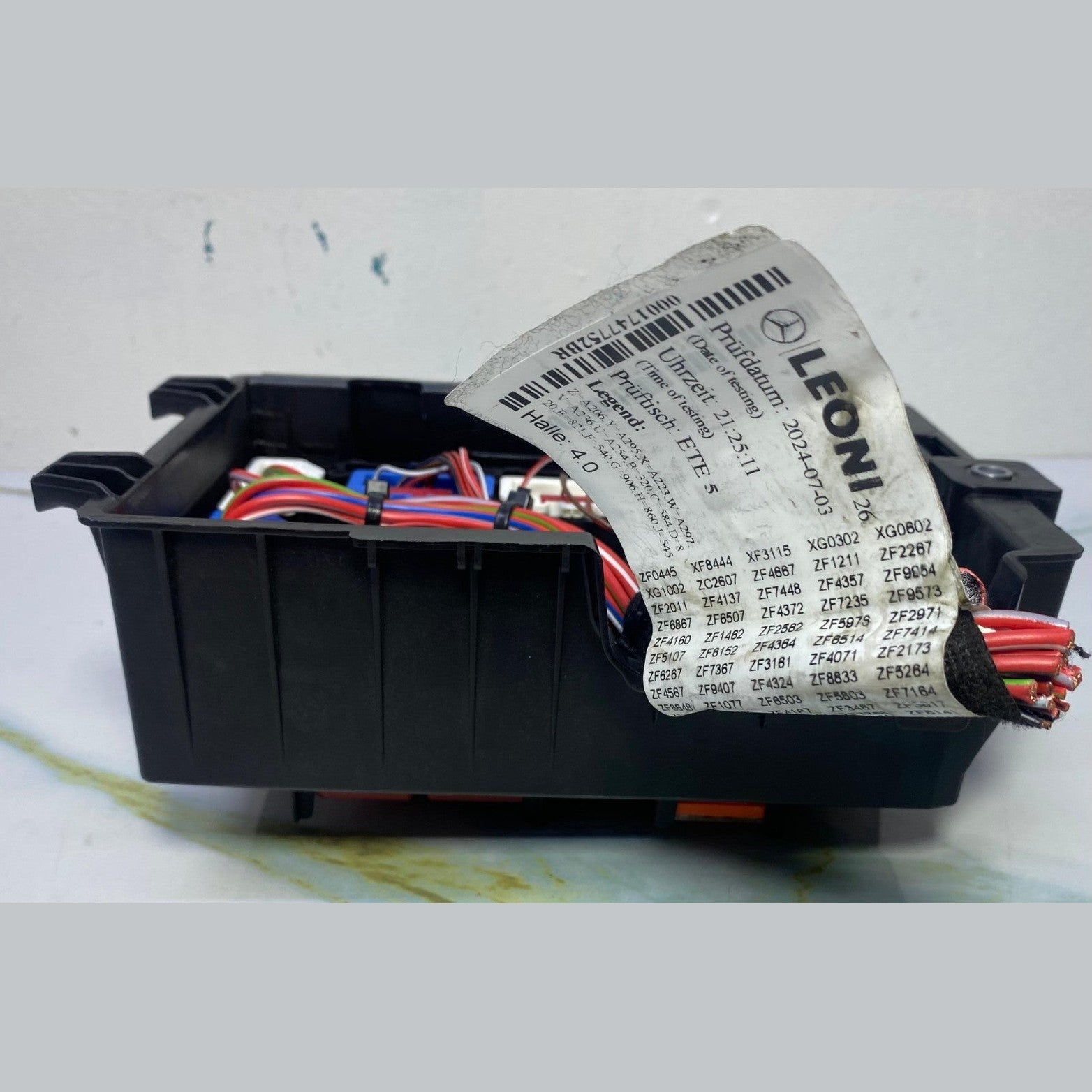 21-24 Mercedes W206 C250 C-Class Fuse Junction Block Relay Box A223 9061502 OEM