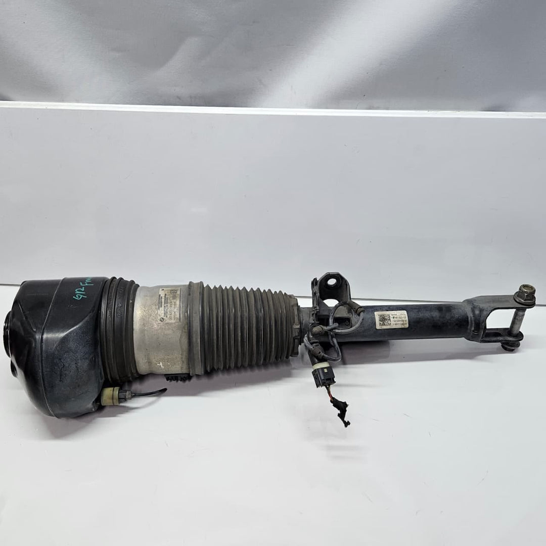 7915970-BMW 7 Series G11 G12 750 740 Air Spring Strut Front Right OEM