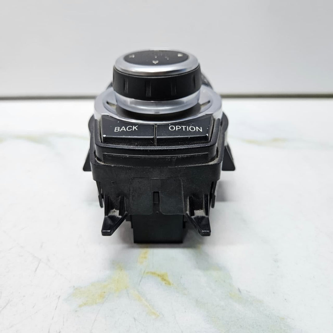 OEM BMW E90 E91 E92 E81 E84 E87 F10 I Drive Control Module 9213309