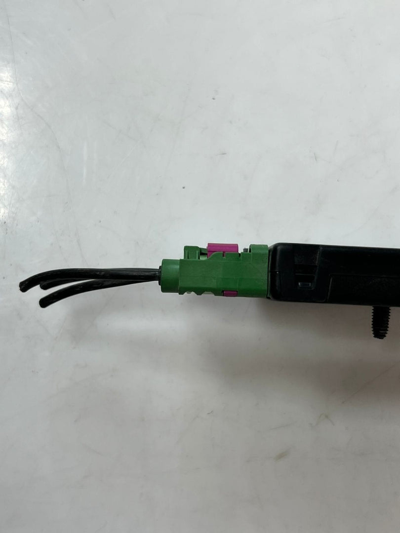 2014-2018 BMW X5 F15 F85 Antenna Amplifier Diversity AM/ FM 9334694 OEM