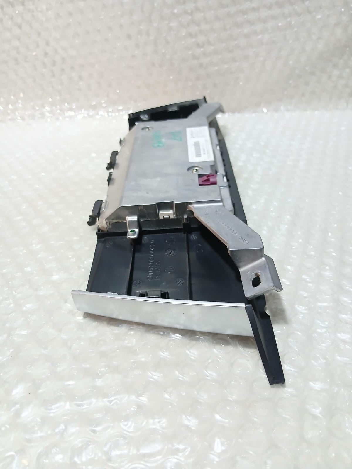 OEM BMW 5ser 2011 F07 GT L6 CID MU 6.5 INCH DISPLAY/SCREEN 9284971 
