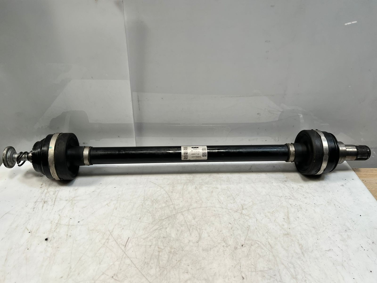 BMW M850iX 8 Series G14 G15 N63B Drive Shaft Output Shaft Rear Left 8689577 OEM