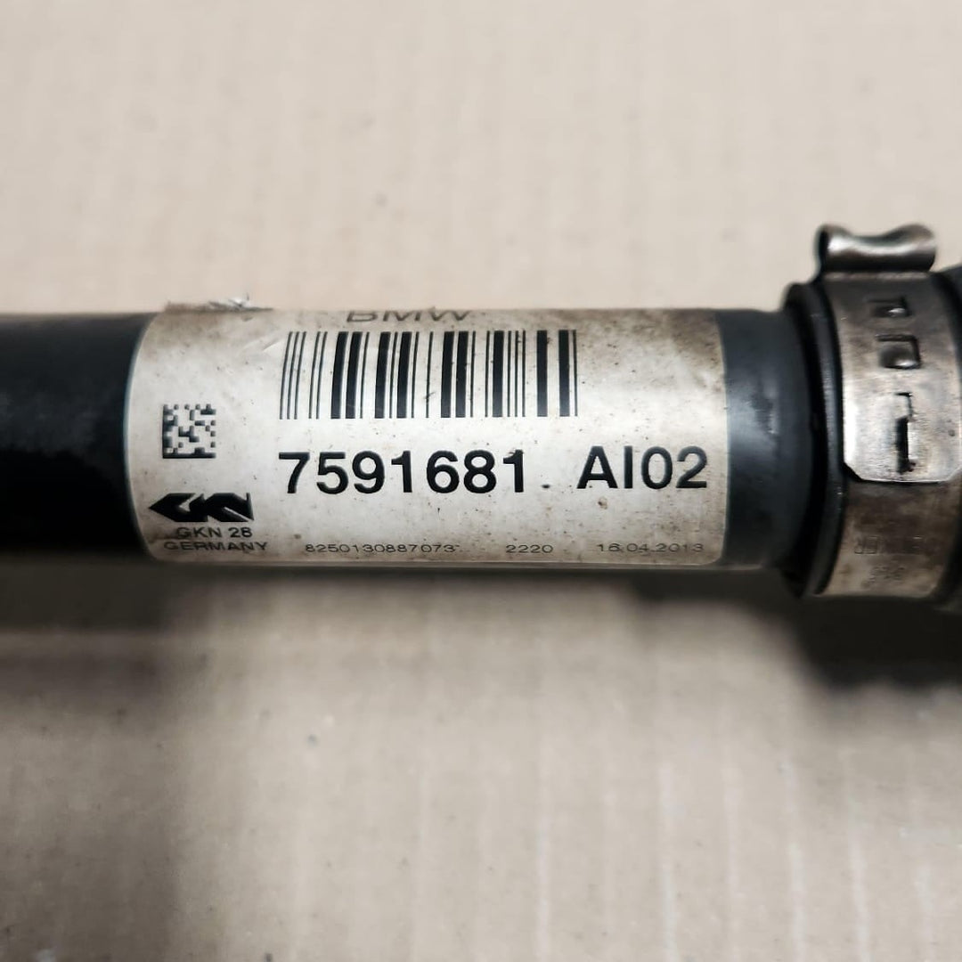 2010-2015 BMW X1 Front Left CV Axle Shaft 7591681 X1 E84 