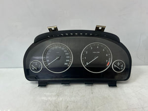 2011 BMW 528i 550i F10 SPEEDOMETER Instrument Cluster 9249338 OEM