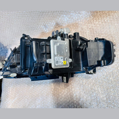 Bmw 3 Series 320I 2013 F30 Headlight XENON Right side RHD 7259544
