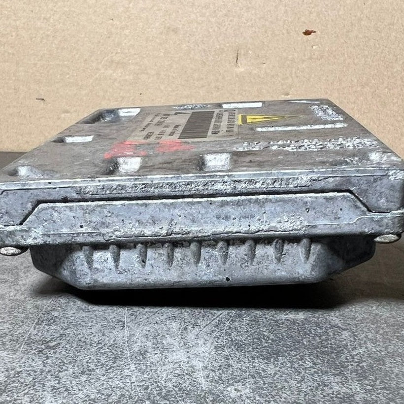 Mercedes Benz W221 Xenon Light Headlight Control Module Unit A216 8203126 OEM