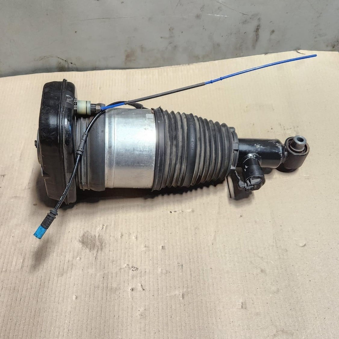 2022 BMW i4 Air Suspension Shock Absorber 5A49DD4 i4 G26 M50 REAR RIGHT 