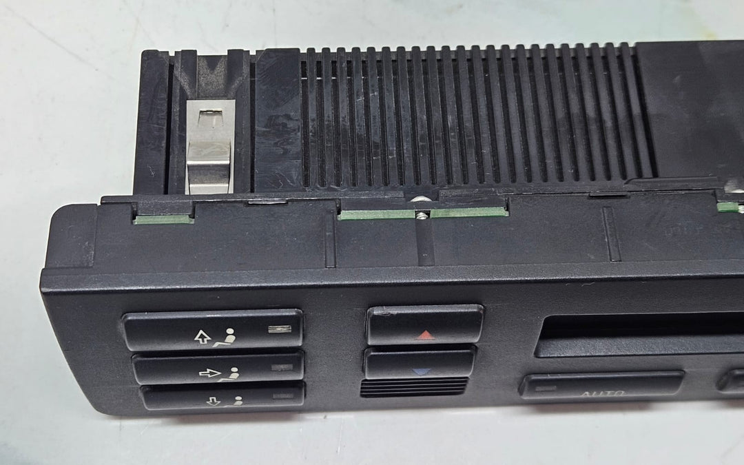 2001-2006 BMWE46 325i, 330i, Hvac Climate Control Panel 4126707 OEM