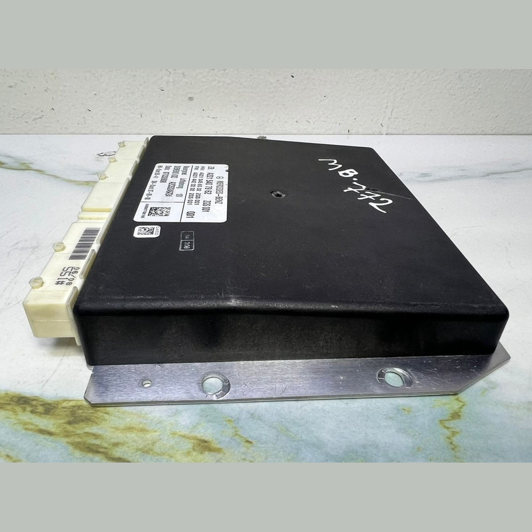 2009 Mercedes-Benz S550 Air Suspension Control Module A2215407962