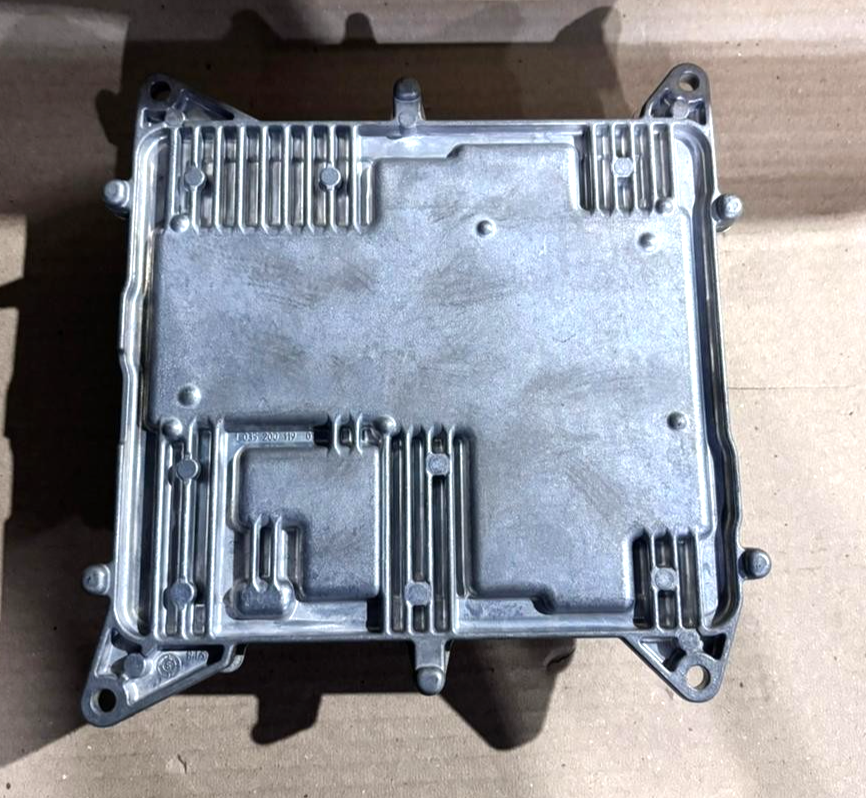 BMW E89 Z4 PETROL N20 ENGINE CONTROL ECU DME MODULE SET 8643741
