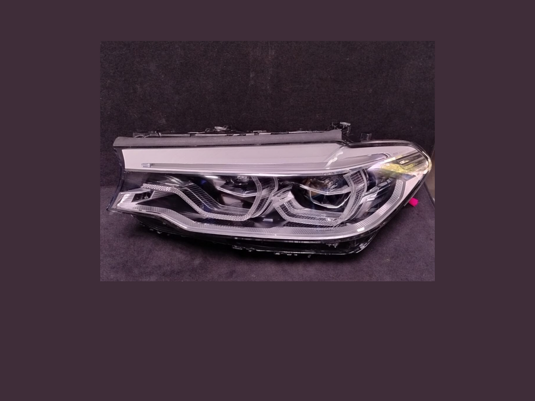 BMW 5 SERIES  G30 LED  ADAPTIVE  LEFT  HEADLIGHT OEM ORGINAL HEADLAMP  8499109