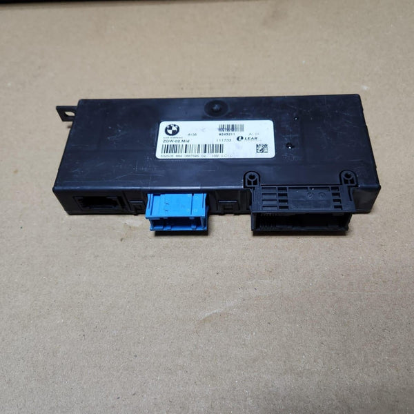 2011-2013 BMW 528i Gateway Control Unit 9243211. 5 Series F10 F11 