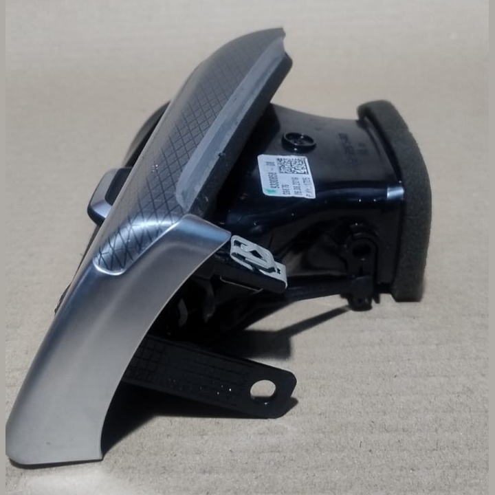 BMW G30 G31 G32 F90 RIGHT DASHBOARD AIR VENT GRILL TRIM RHD 9330858