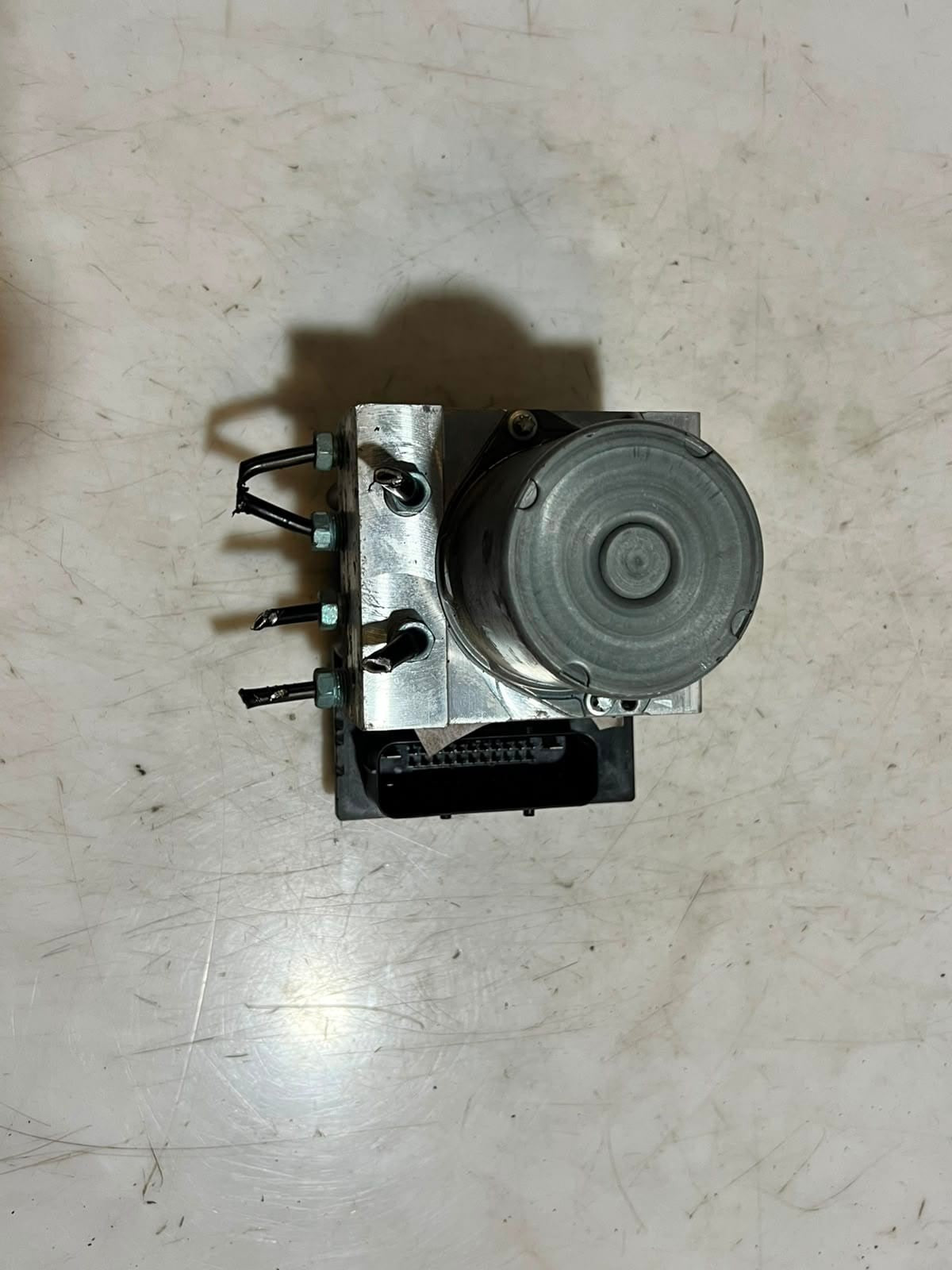 2010-2015 BMW X1 E84 2.0L PRE-LCI ABS Pump Hydraulic Unit 6850230 OEM