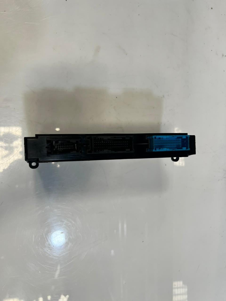 2011-2016 BMW 528i F10 5 Series Body Control Module BCM 9312764 OEM