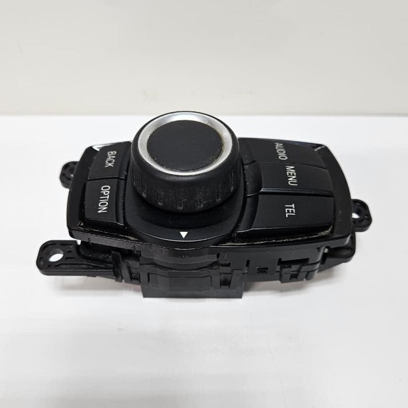 2012-2015 BMW 320i Idrive Media Controller 9317695