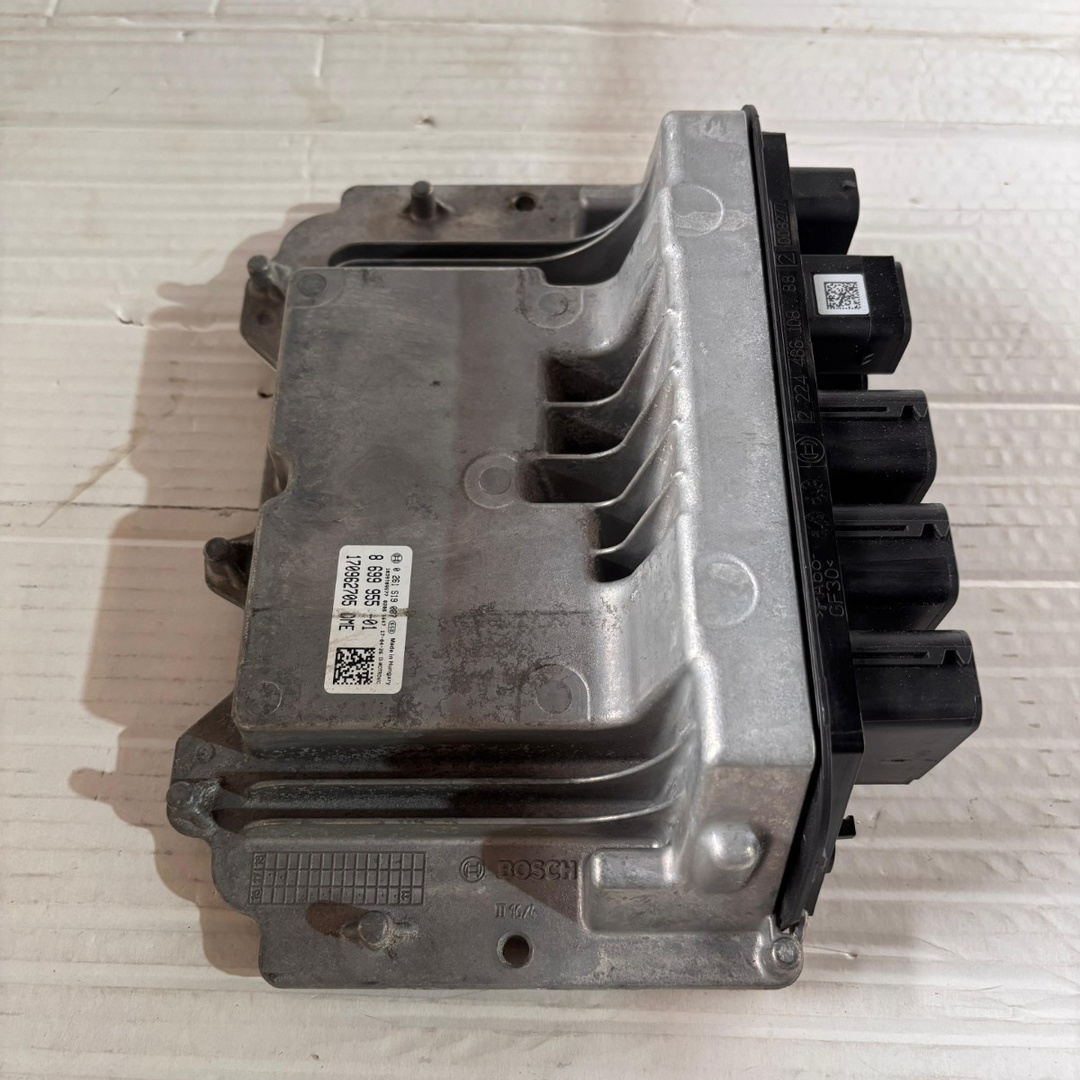 BMW F20 F21 F22 F23 F30 F31 F32 B38B15A 318I 118I 120I ECU DME 8699955