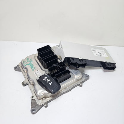 OEM BMW F30 F31 F35 2.0 Engine Control Unit DME Key Set 7637481