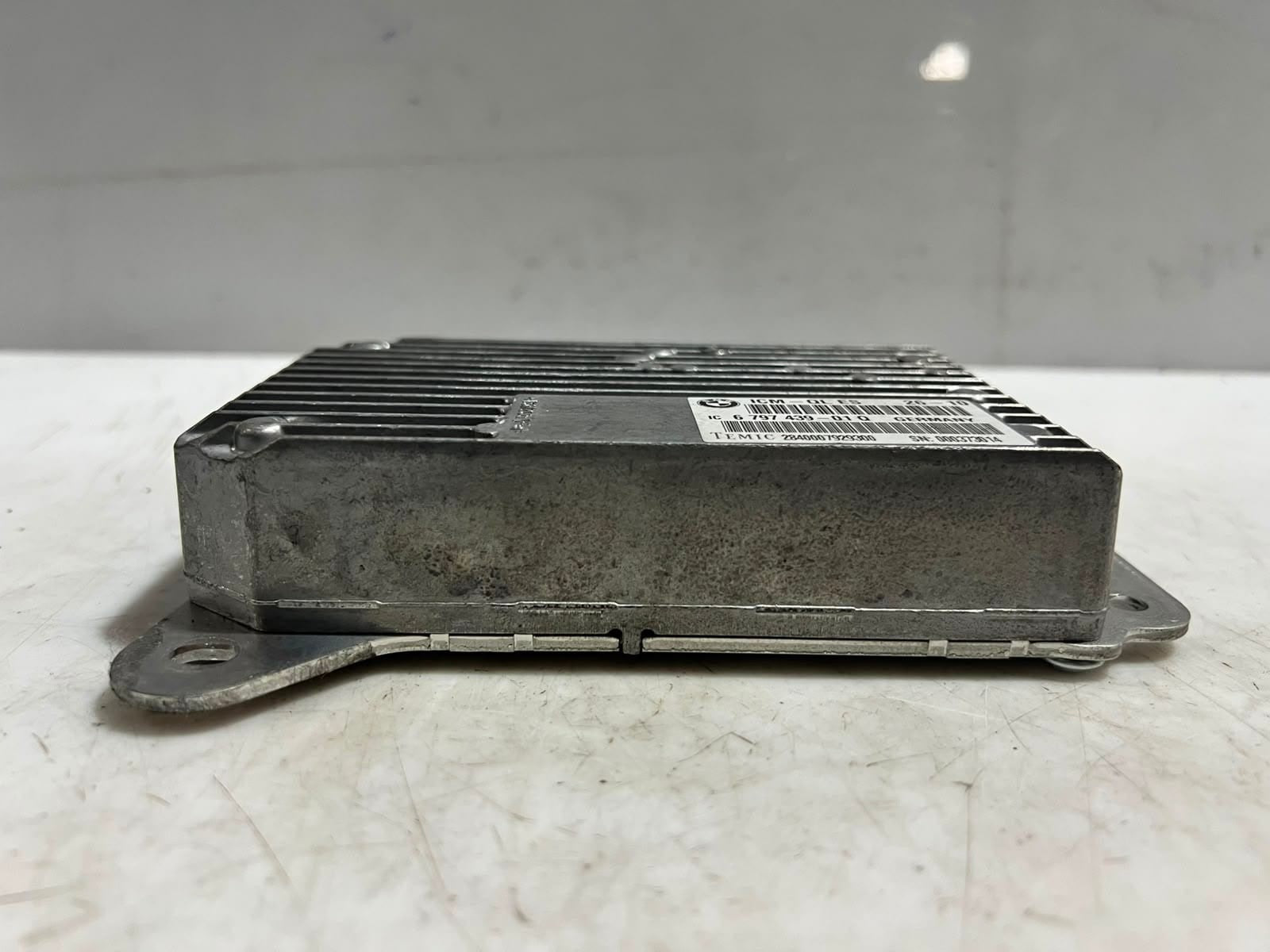 2009-2013 BMW 750Li F07 GT Integrated Chassis Mgmt Control Module 6797439 OEM