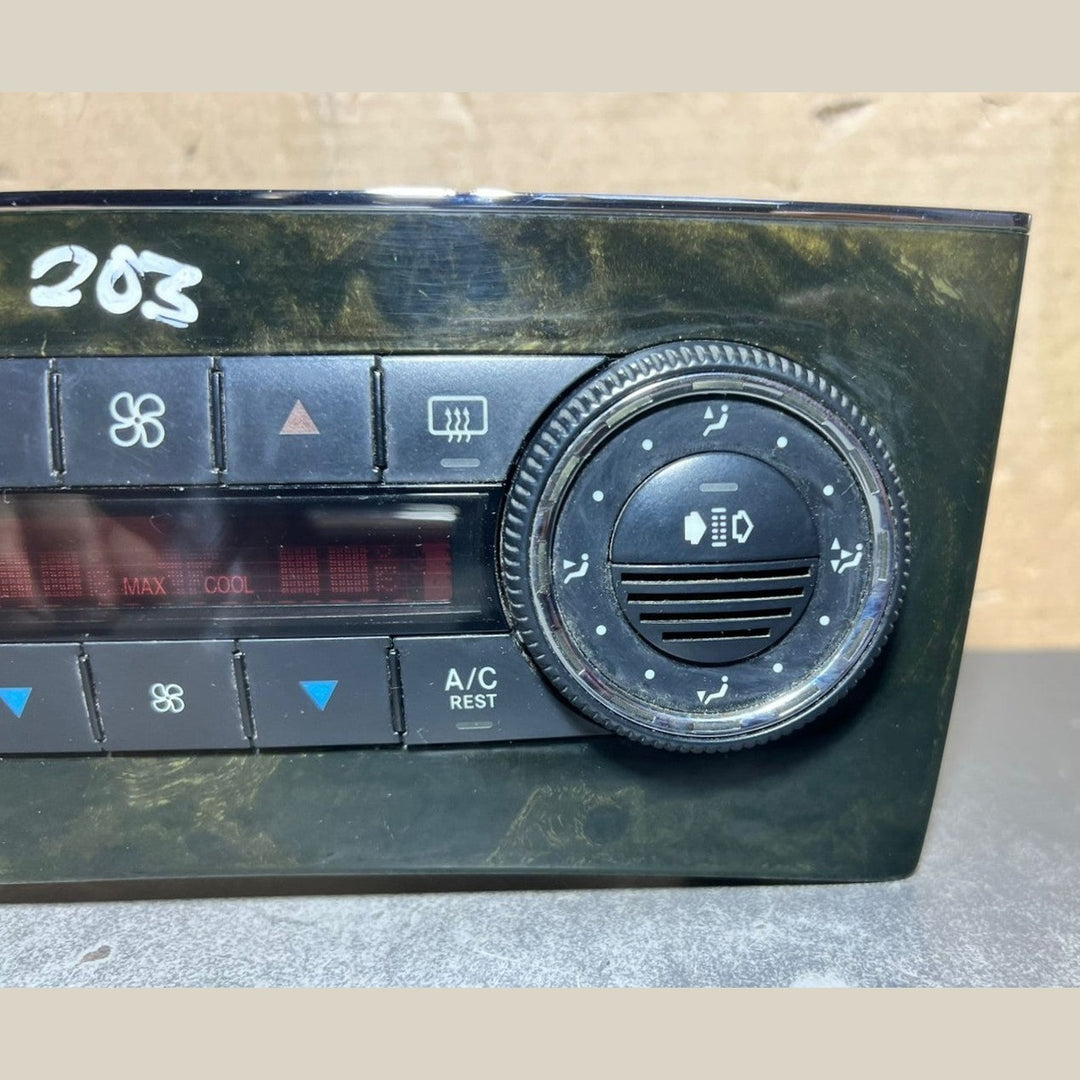 03-06 Mercedes W203 C-Class A/C Heater Climate Control Panel A203 8304385 OEM