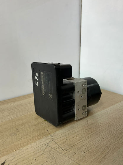 BMW 1 3 series E81 E82 E87 E90 E91 E92 ABS DSC BRAKE PUMP CONTROLLER 6787837