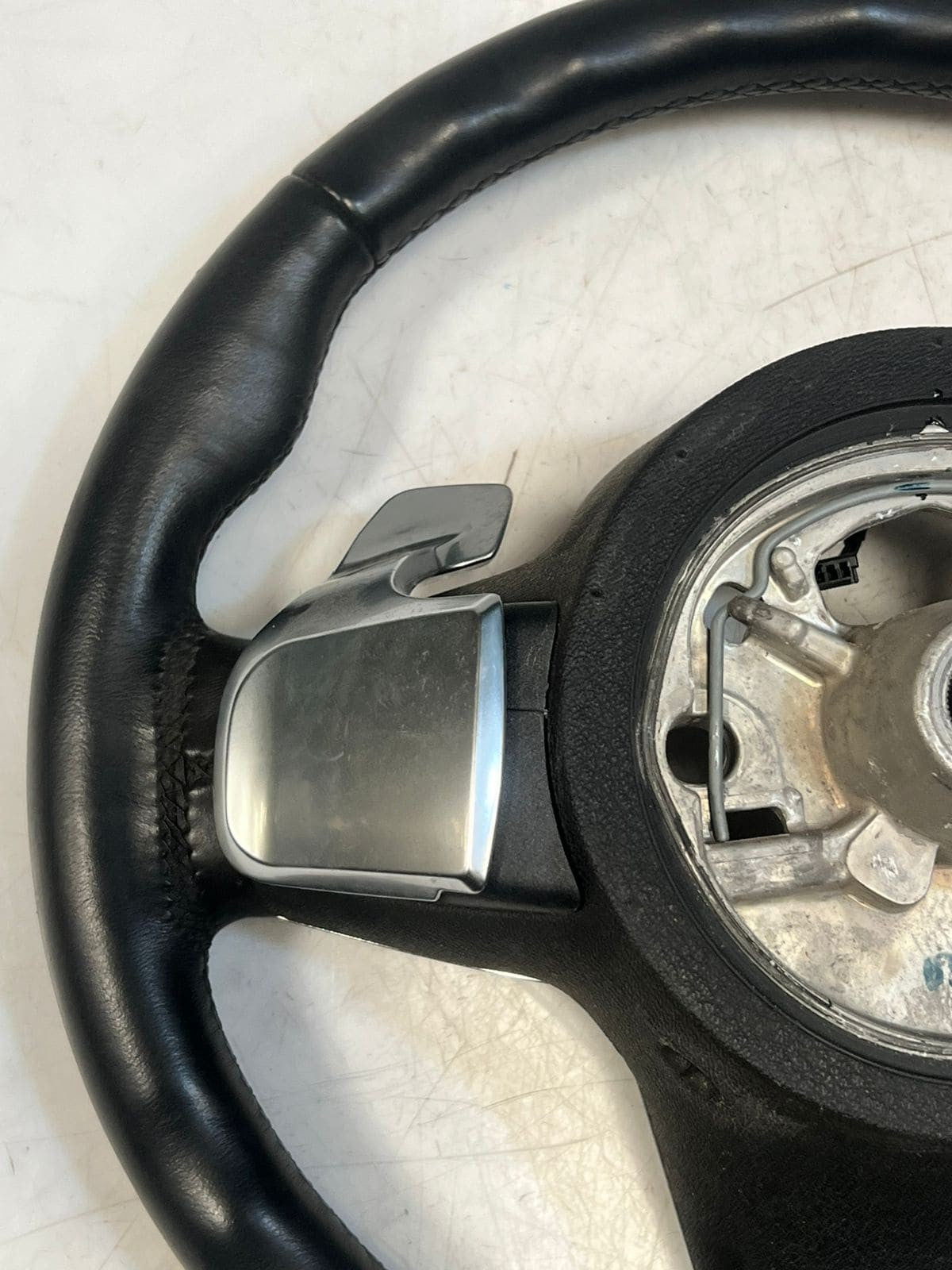 2009-2013 BMW Z4 E89 Steering Wheel MULTIFUNCTION LEATHER 6785389 OEM