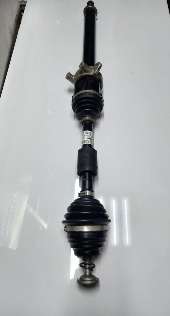 2018-2023 BMW X2 Front Drive Shaft 8681530 1,2 Series F52 F45 F48 F49 X1 F39 OEM