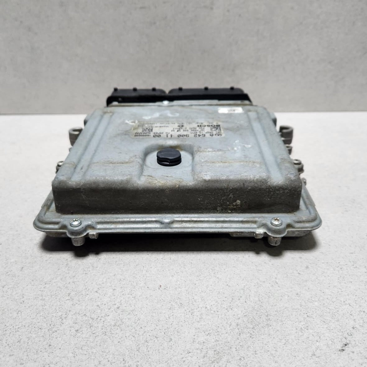 2010-2016 Mercedes-Benz E350 Engine Control Unit A6429001100