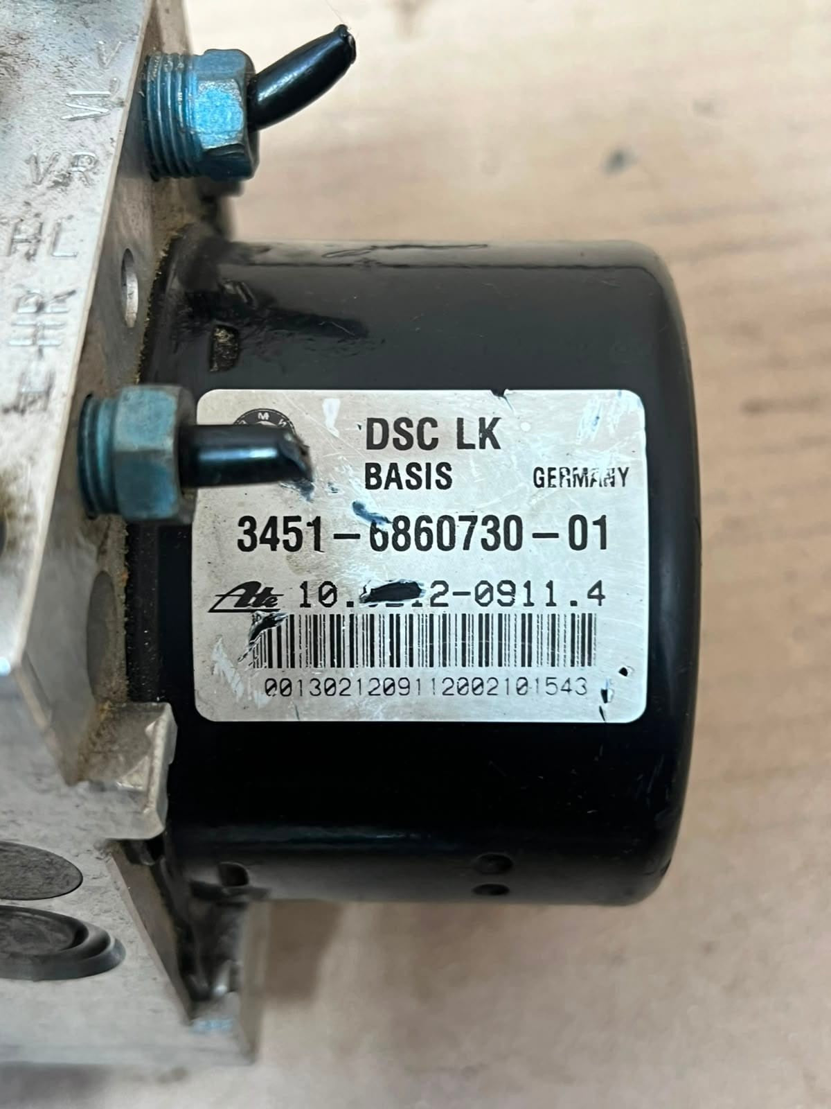 2012-2013 BMW 1' F30 F20 F21 320i ABS Hydraulic Block Control Pump 6860730 OEM