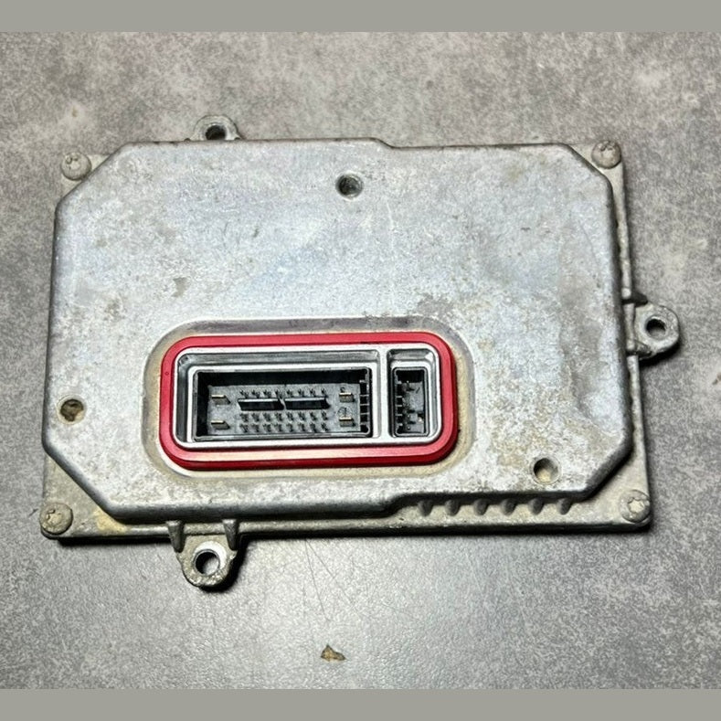 Mercedes Benz W221 Xenon Light Headlight Control Module Unit A216 8203585 OEM