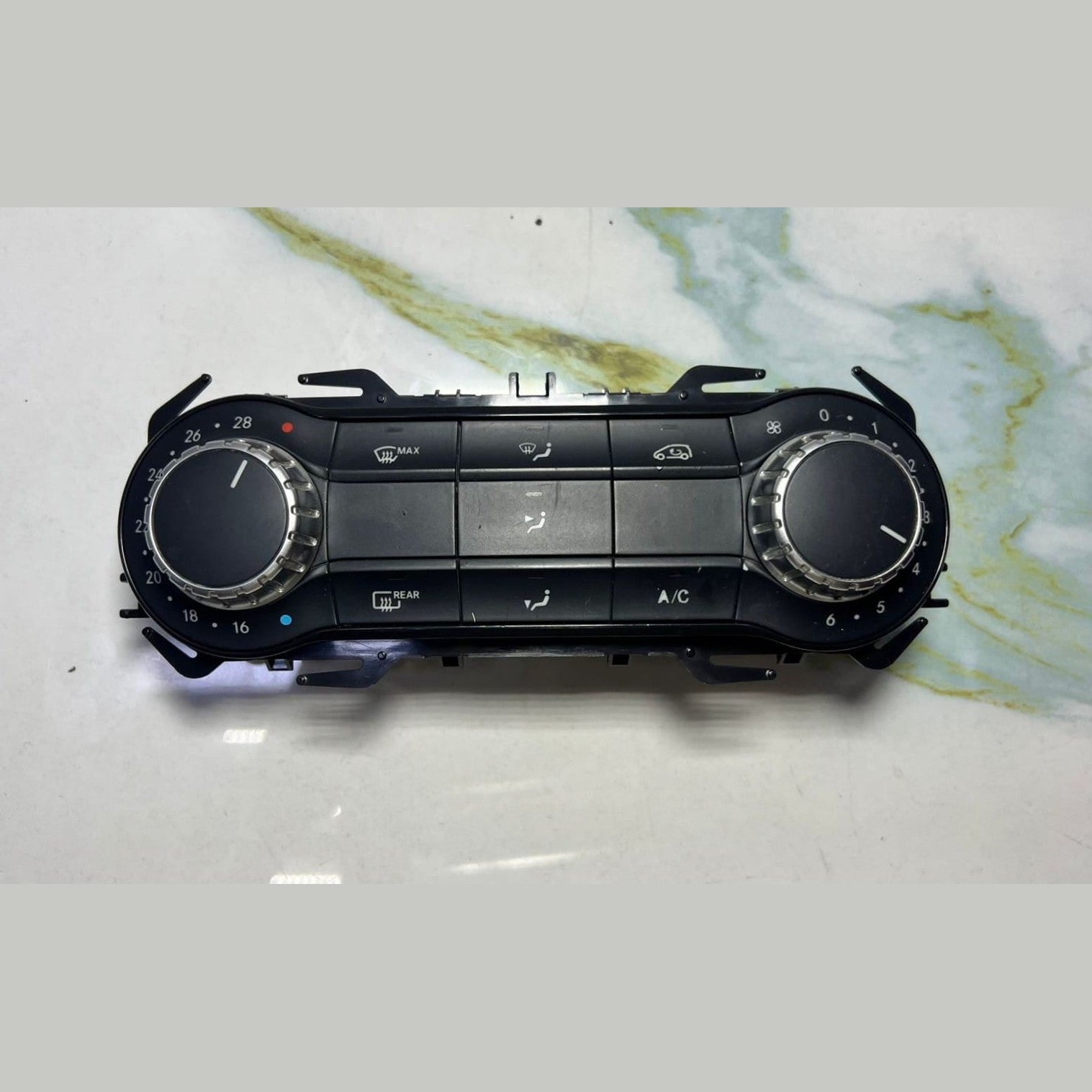 Mercedes Heater Control Panel A2469000515 W156 GLA W176 A-Class CLA W246