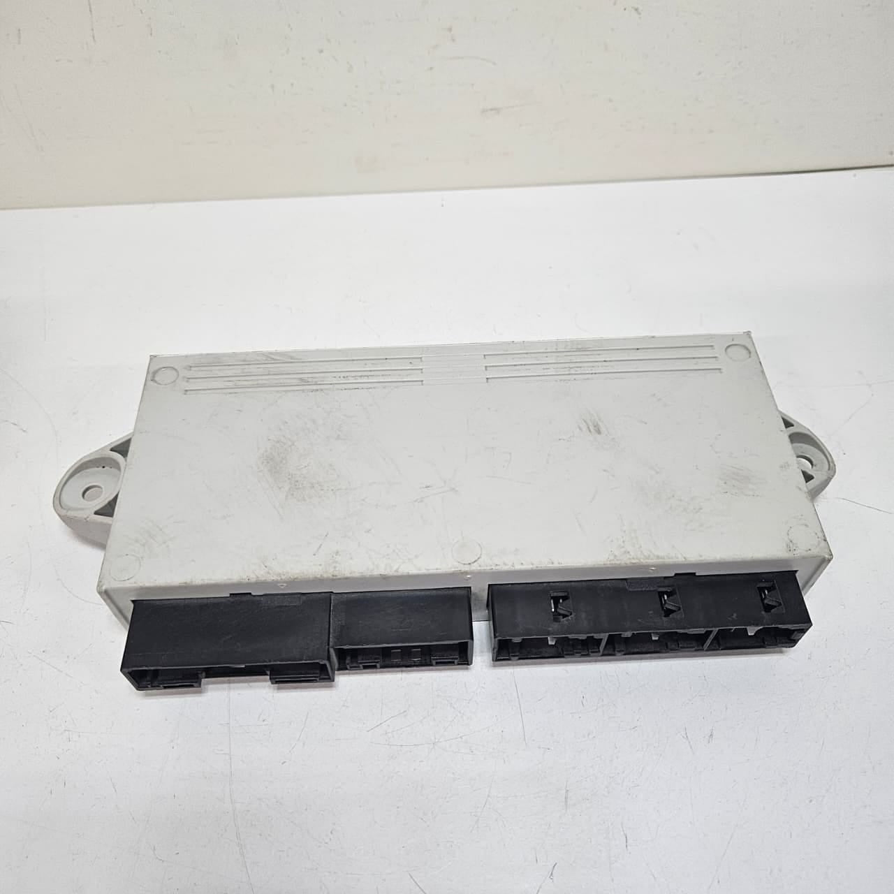 2004 BMW 7 Series E65 E66 E67 745Li Door Control Module 6947122