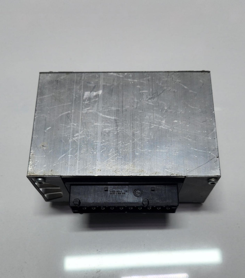2008 BMW 528i Audio Amplifier 6920461 E60 E61 E62 E63 E64 E65 5-Series OEM