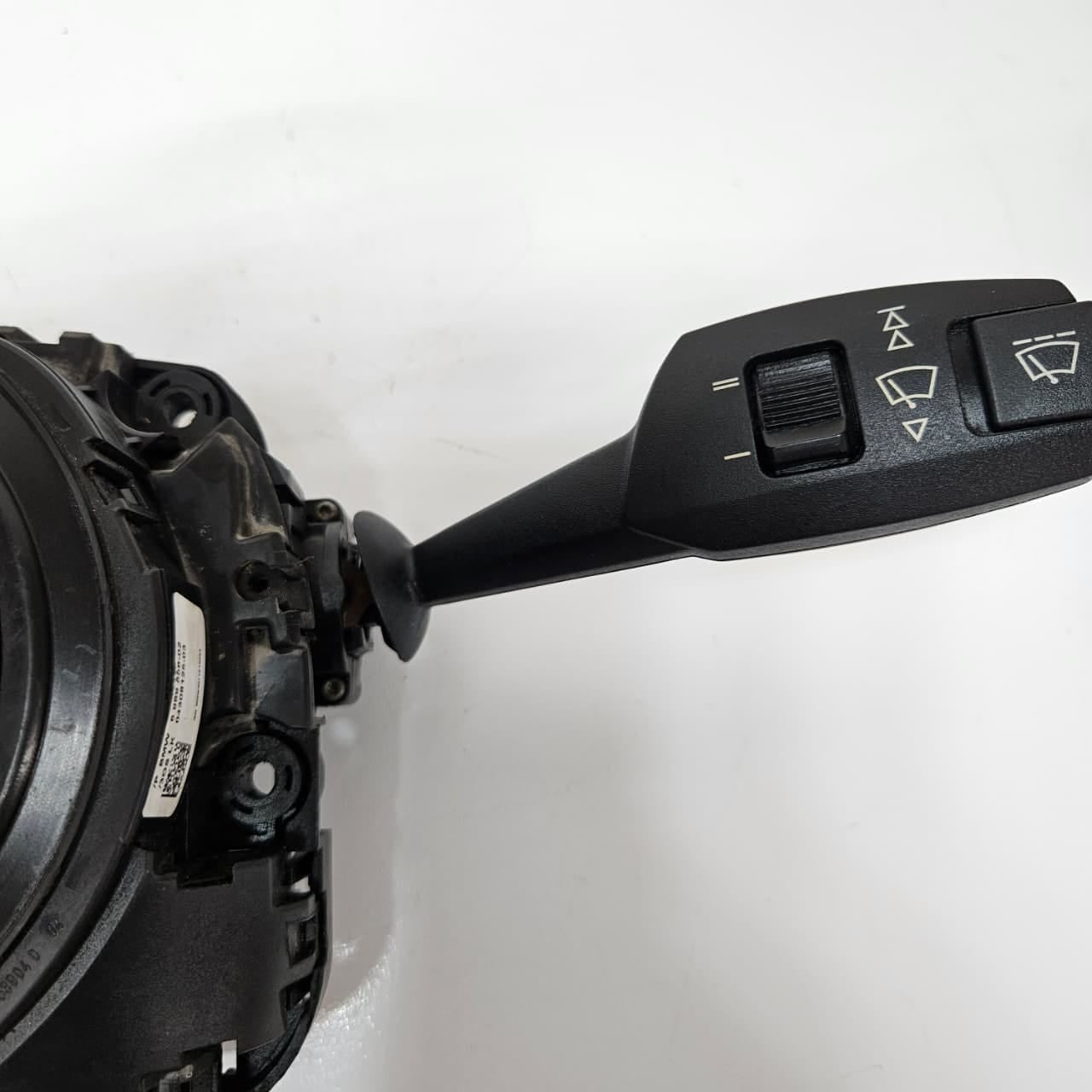OEM BMW 3 Series E87 E90 E91 Steering Column Switch 9110873