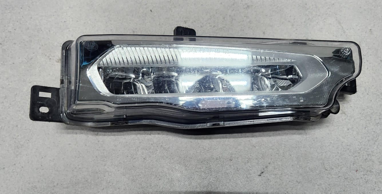 2017-2021 BMW X3 Front Fog Light Led Right 7412528 X3 G01 X4 G02 X2 G08 