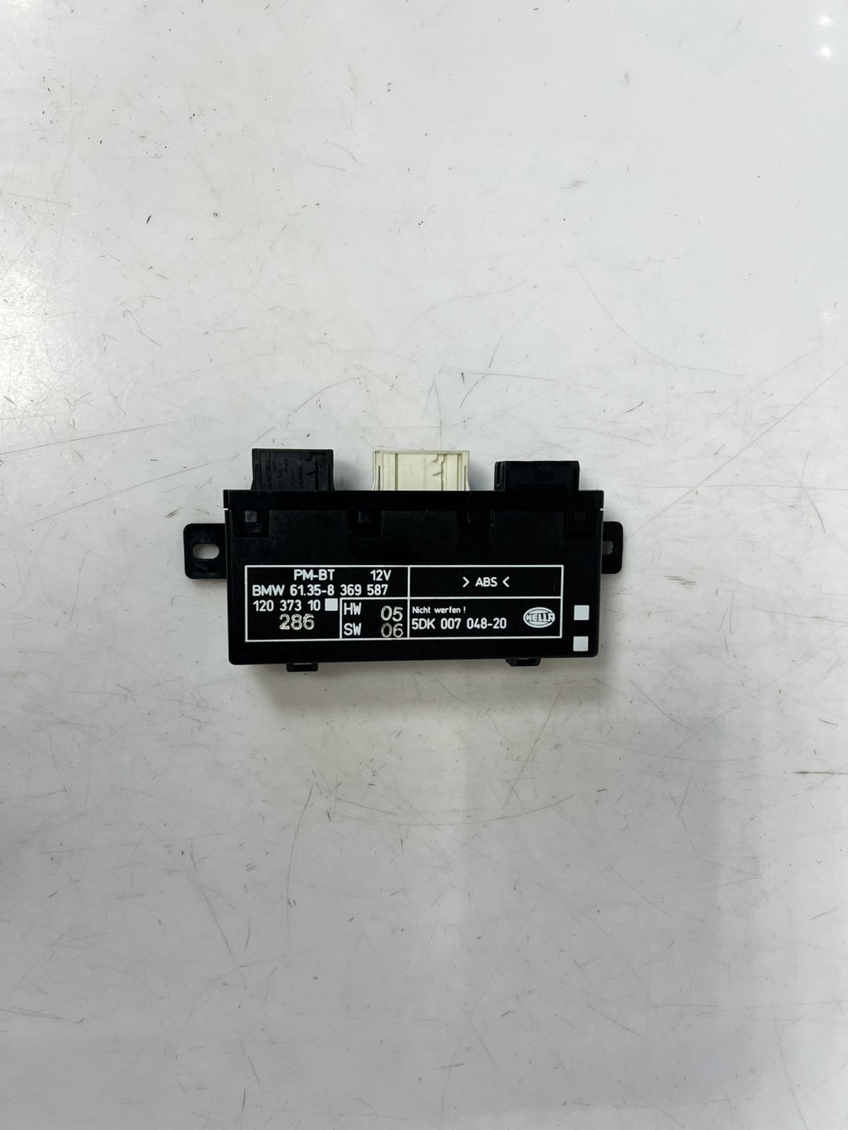 BMW  5 Series E39 Door Control Unit Module Passenger 8369587 OEM