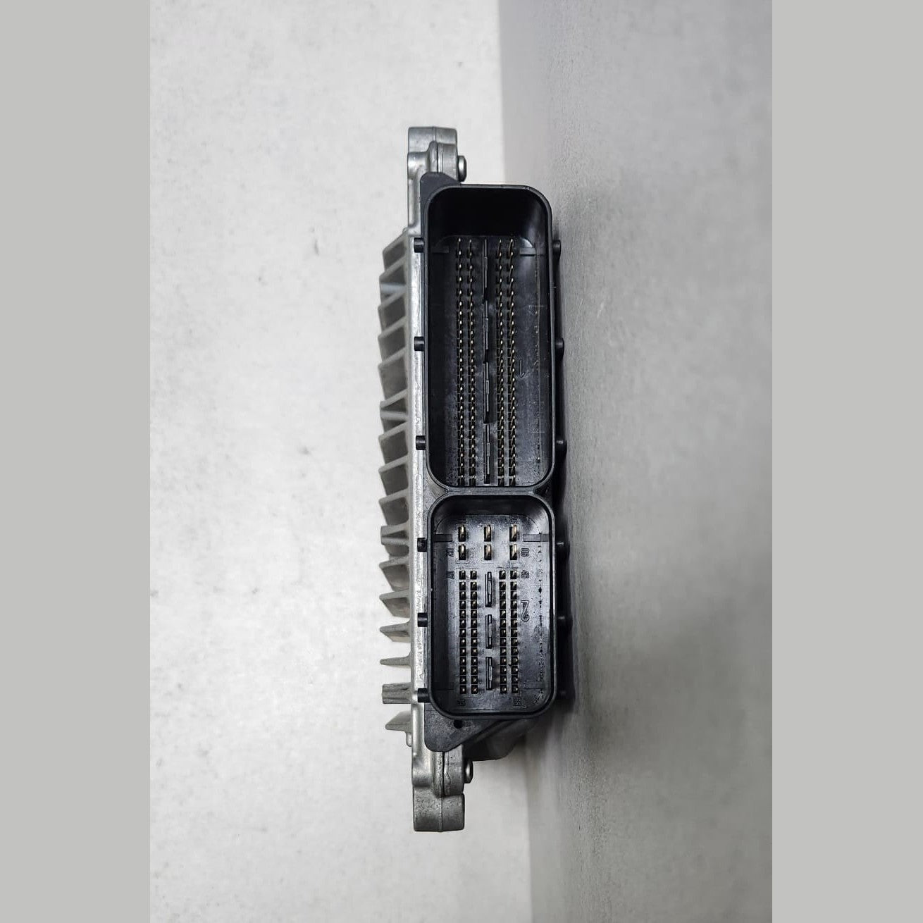2004-2011 Mercedes-Benz ML350 Engine Control Unit A6421509878 ML and GLE models