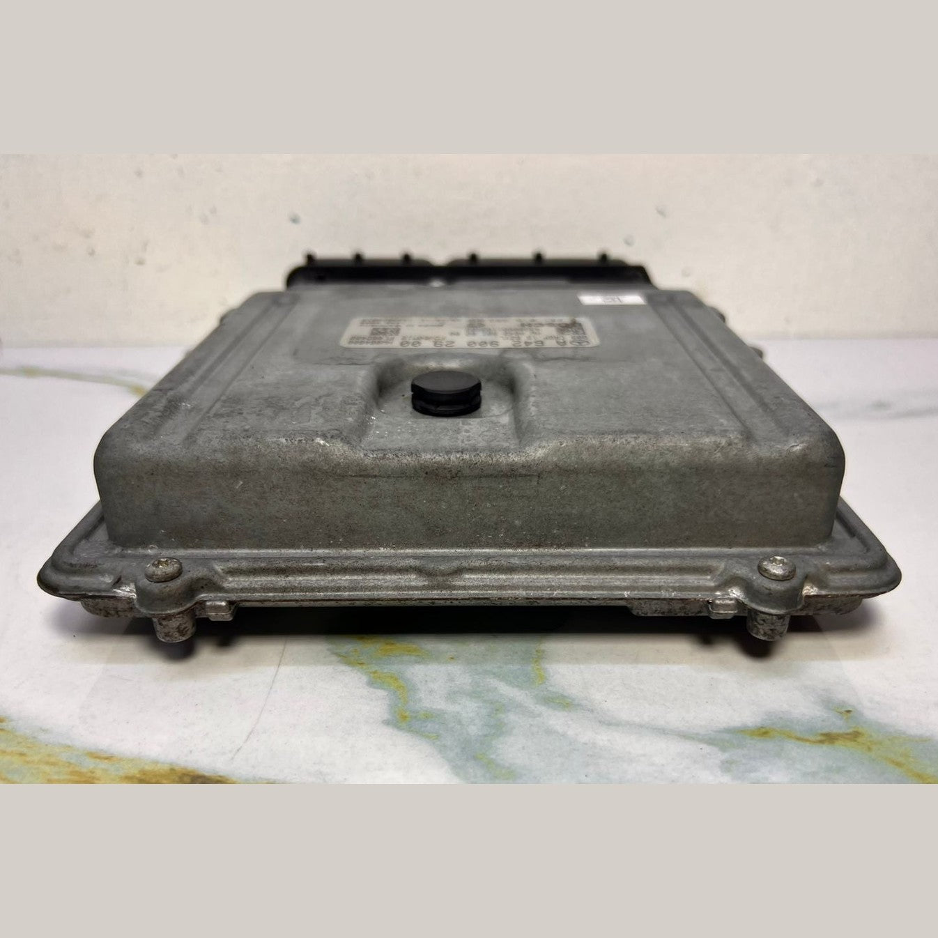 Mercedes Engine Control Unit A 642 900 29 00 W212 E350 CDI and C-Class 300 CDI