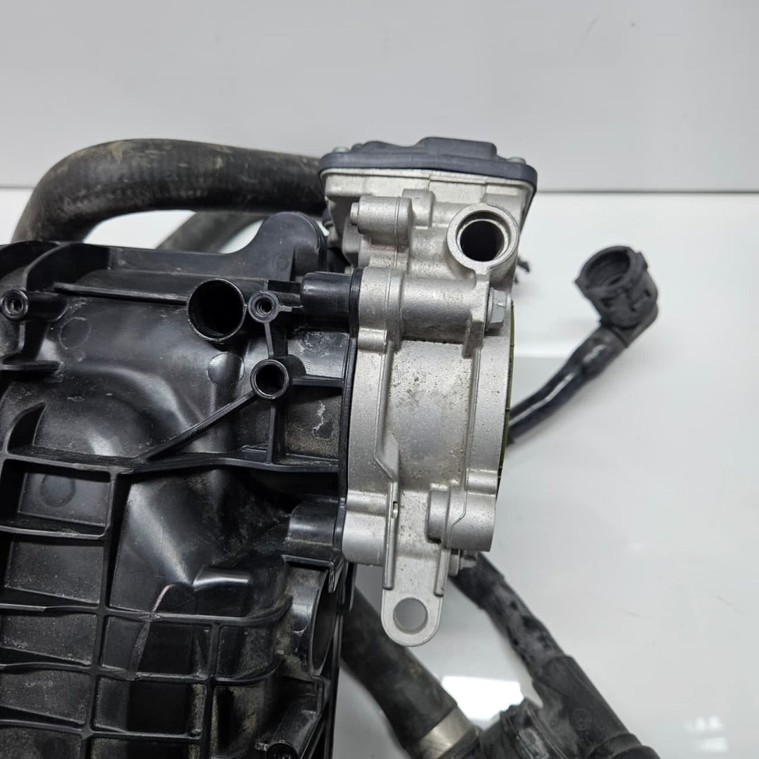 72344084-2016-2019 BMW M4 F82 F83 X3 G01 740i B58 3.0L L6 Intake Manifold 