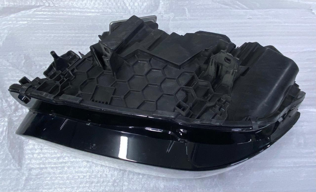 OEM BMW X3 X4 G01 G02 Right Side LED Headlight 5A29226 LHD Without module