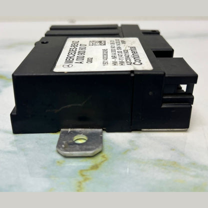 2008-2018 Mercedes-Benz C300 Fuel Pump Control Module A 000 900 60 07 W205 C-Cla