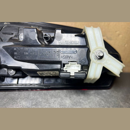 Mercedes W292 GLE Rear Left Side TailGate Light Brake Stop Lamp A292 9064100