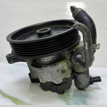 Mercedes-Benz W906 Sprinter Power Steering Hydraulic Pump A006 4667601