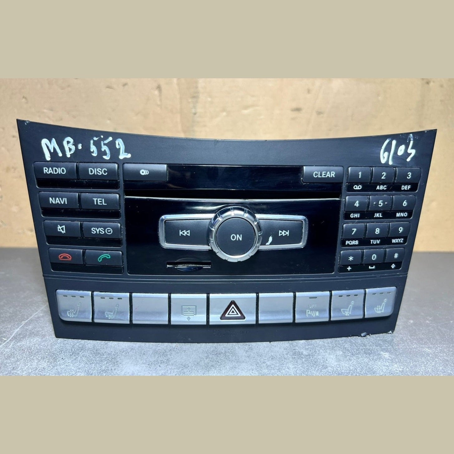 2011–2017 Mercedes-Benz W218 CLS-Class Head Unit CD Player A218 9006103 OEM