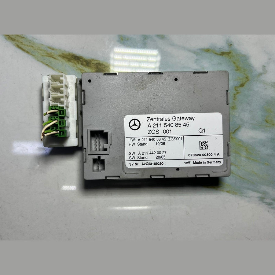 2007 Mercedes-Benz E63 AMG Gateway Control Unit A2115408545 E-Class W211