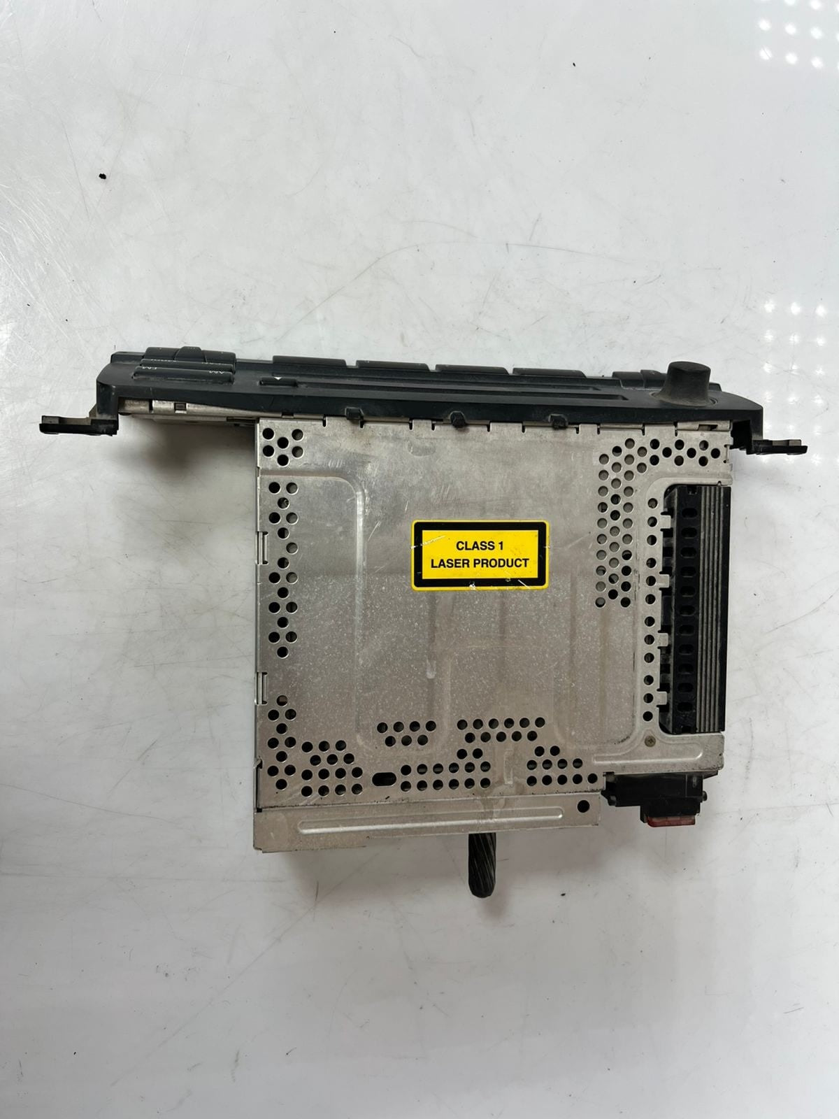 2001-2006 BMW E46 M3 Main Stereo Radio CD Player Genuine 6943429